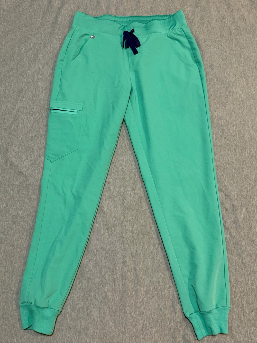 FIGS Rafaela Oversized Scrub Top & Zamora Jogger Set Small Teal Green - Picture 6 of 10